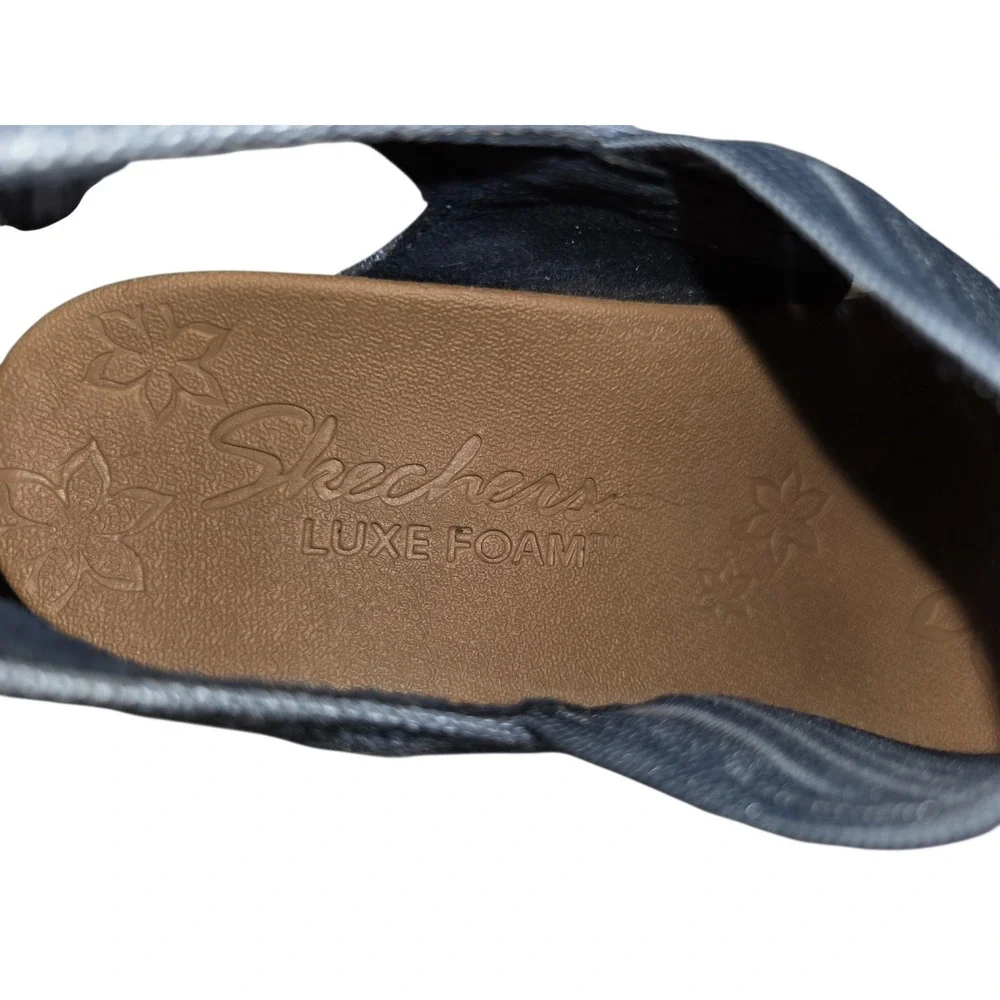 Skechers luxe foam